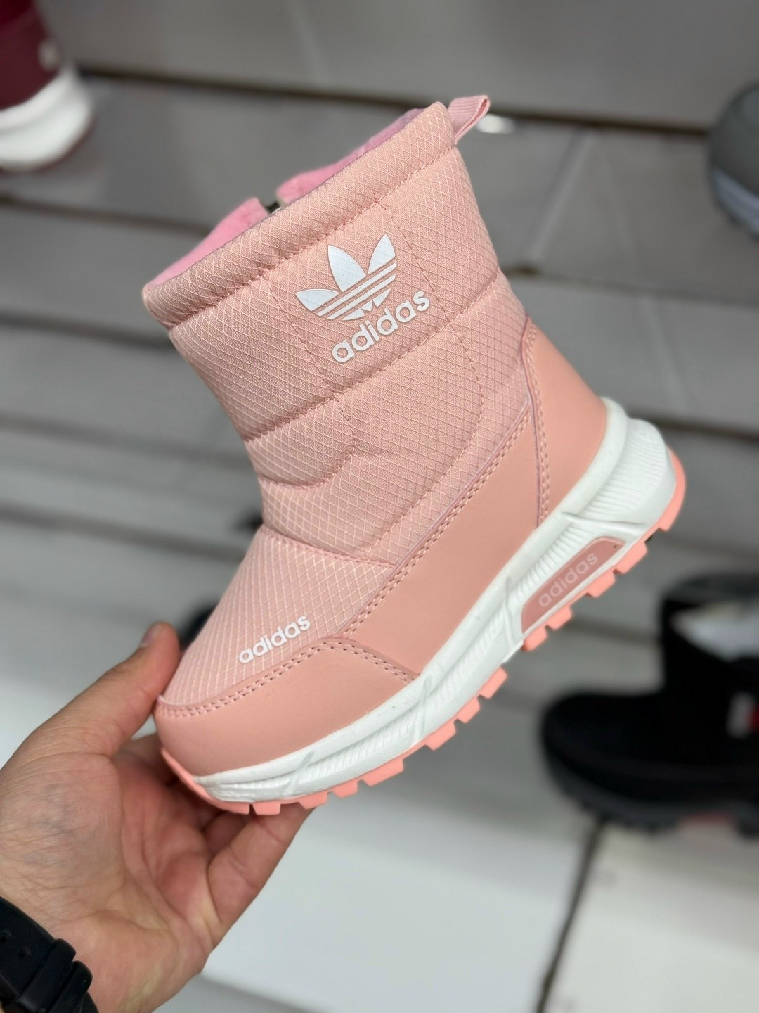 дутики adidas,дутики адидас,,зимние сапоги adidas,детские дутики