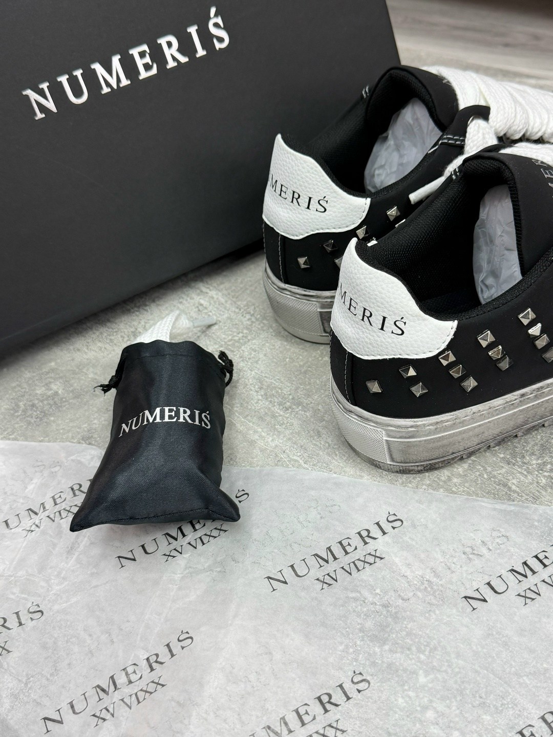 ,кроссовки philipp plein,кеды валентино мужские,кроссовки модные мужские,спортивная