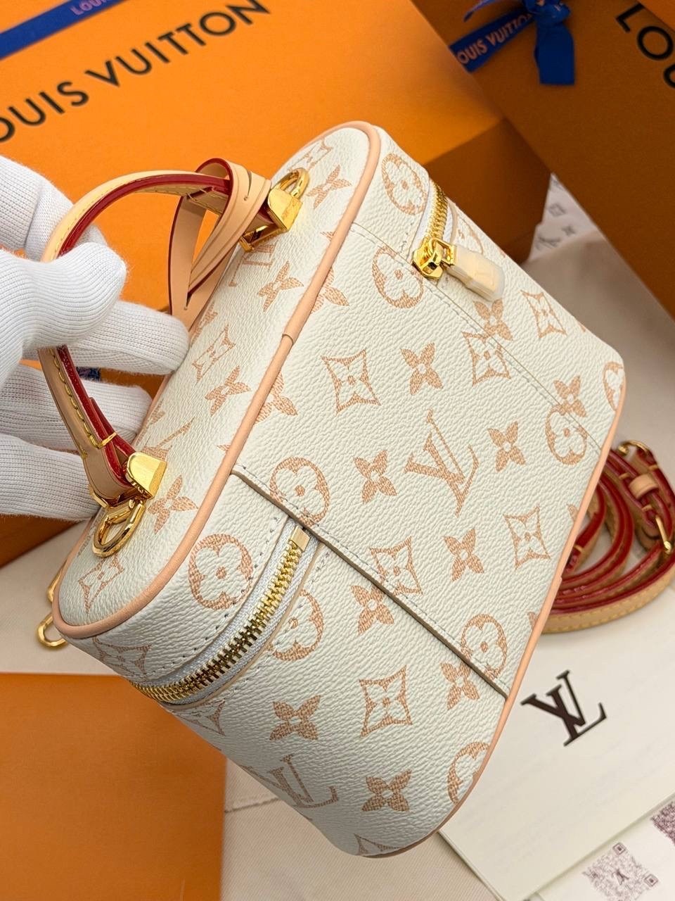 louis vuitton женская сумка,louis vuitton сумка,сумка,сумка косметичка louis vuitton,сумки модные