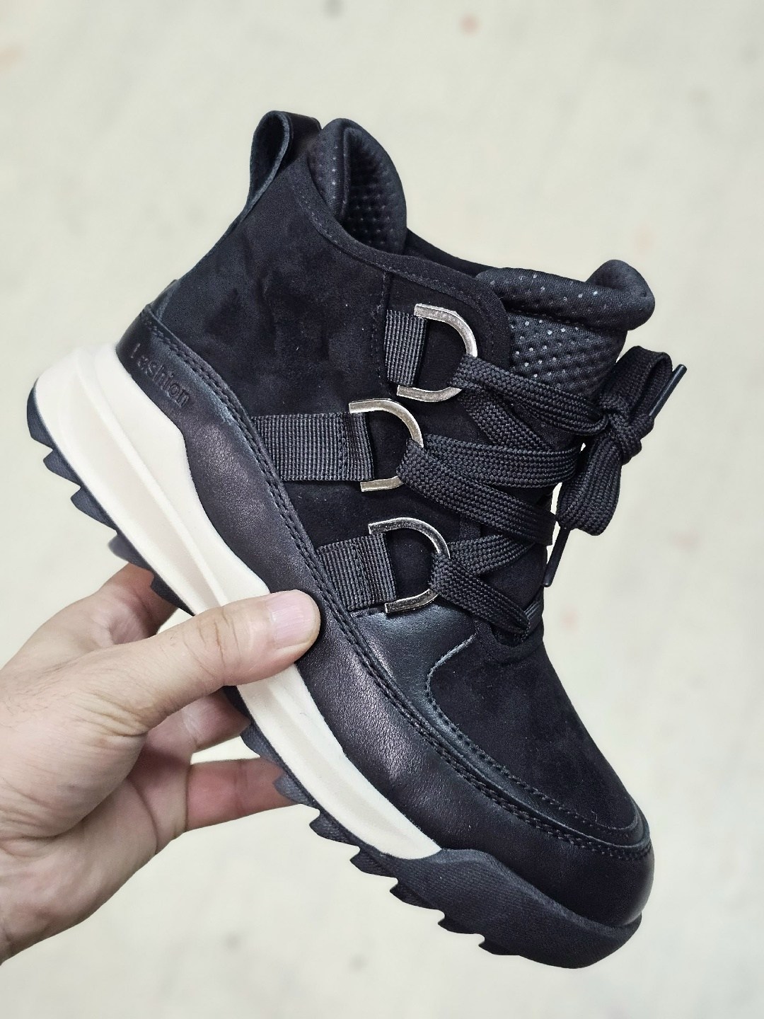 кроссовки женские зимние с мехом monkey shoes,кроссовки зимние женские,зимние кроссовки,,зимние кроссовки женские с мехом