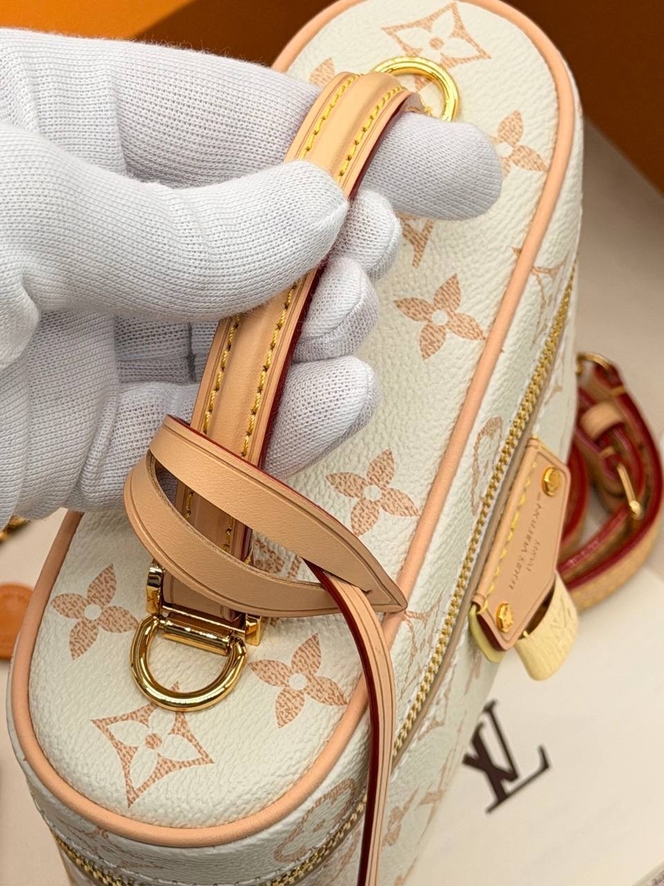 louis vuitton женская сумка,louis vuitton сумка,сумка,сумка косметичка louis vuitton,сумки модные