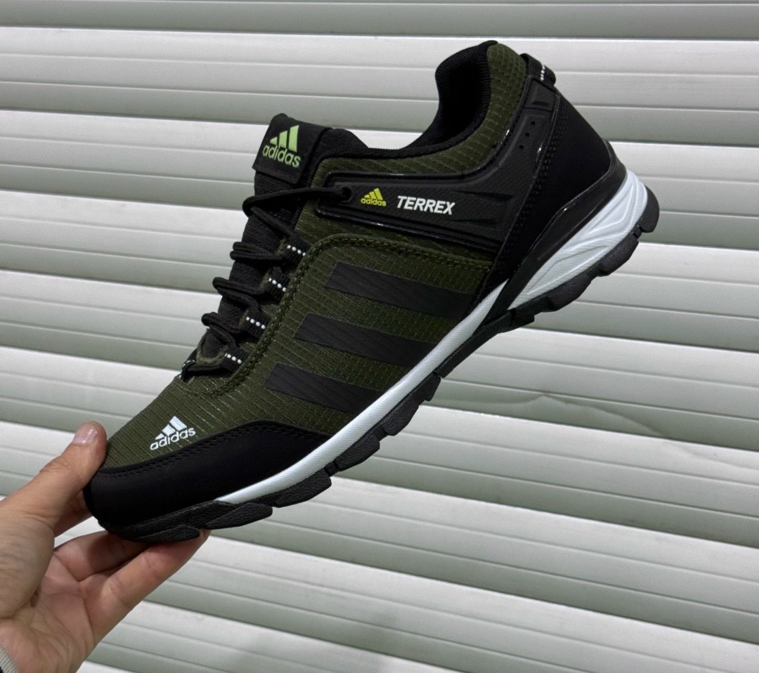 кроссовки adidas climaproof,кроссовки черные адидас гортекс,кроссовки adidas,кроссовки adidas мужские,адидас climaproof кроссовки мужские