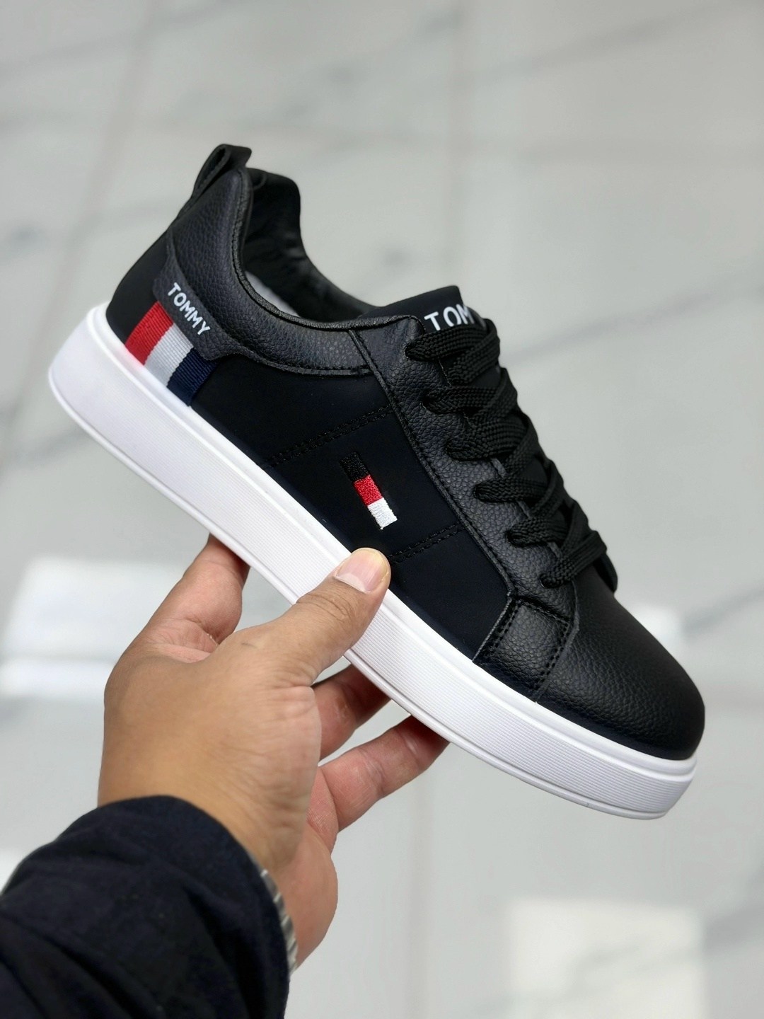 ,кроссовки мужские tommy hilfiger,мужские кеды tommy hilfiger,кеды tommy hilfiger,кроссовки tommy hilfiger