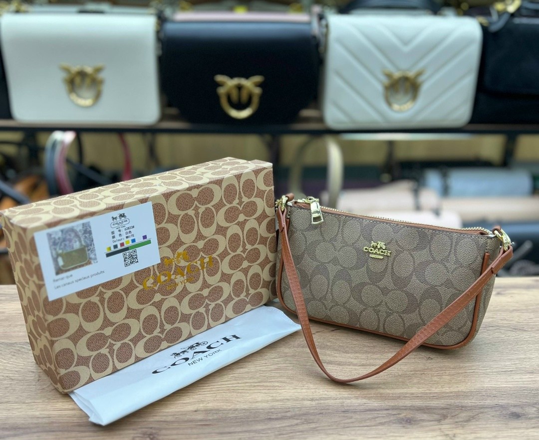 сумка coach,сумка coach на плечо,сумка женская coach,женская сумка,сумка