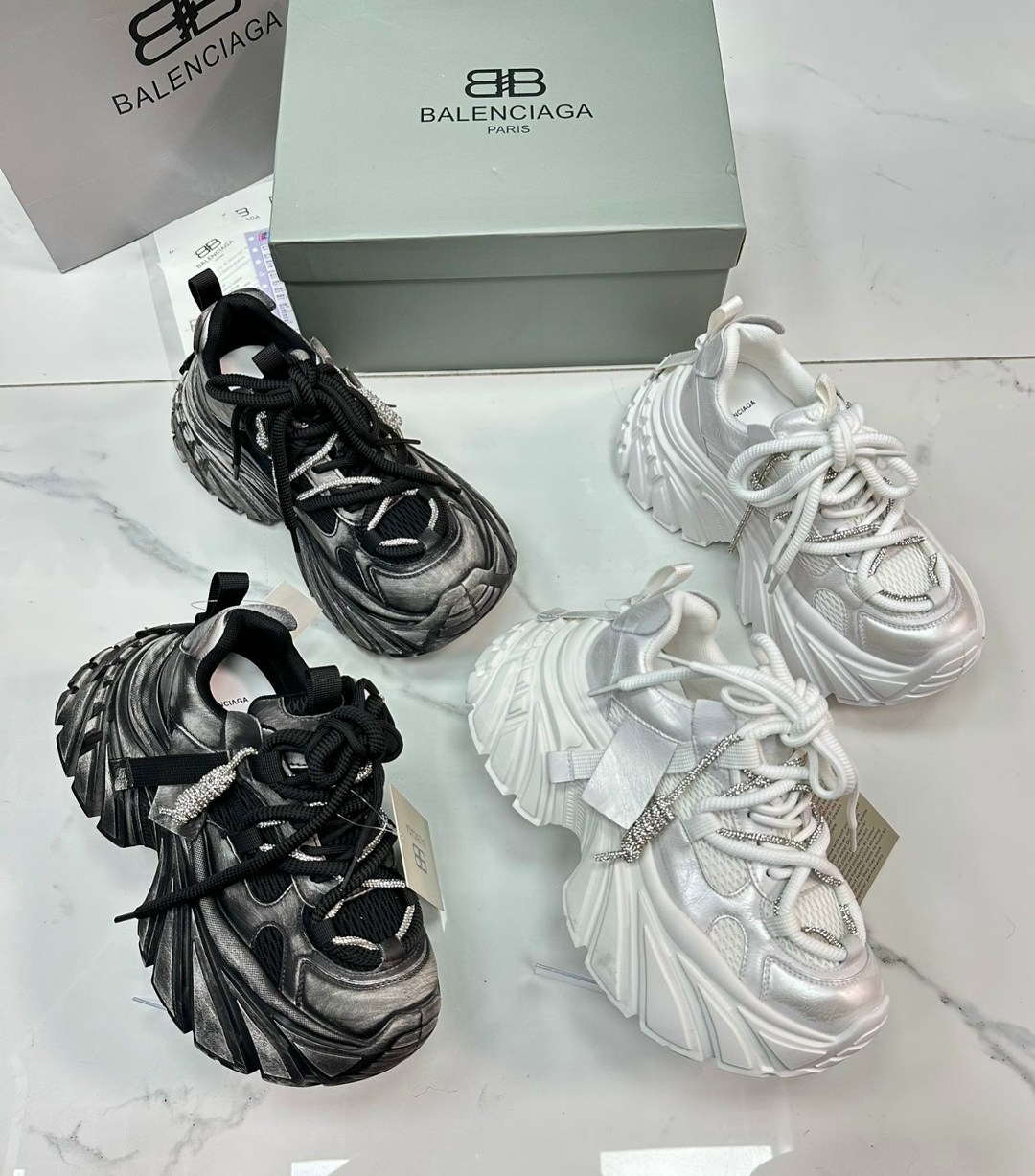 женские кроссовки balenciaga,кроссовки balenciaga,кроссовки баленсиага женские черные,массивные кроссовки женские,кроссовки женские баленсиага