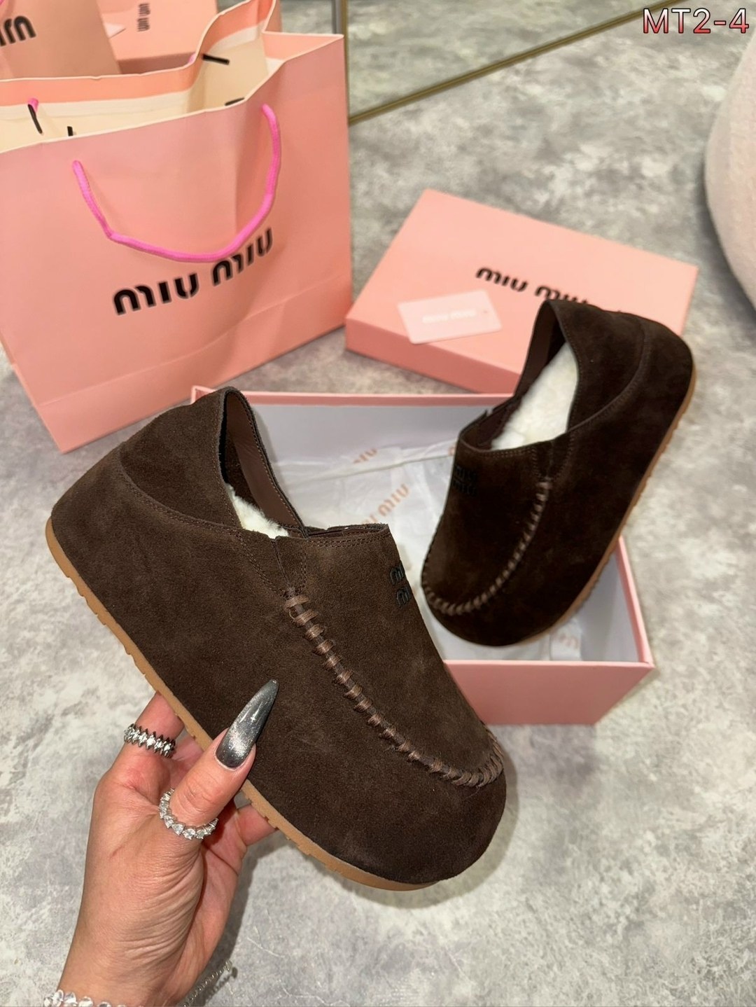 ,женская ,лоферы женские,мюли miu miu,лоферы с мехам