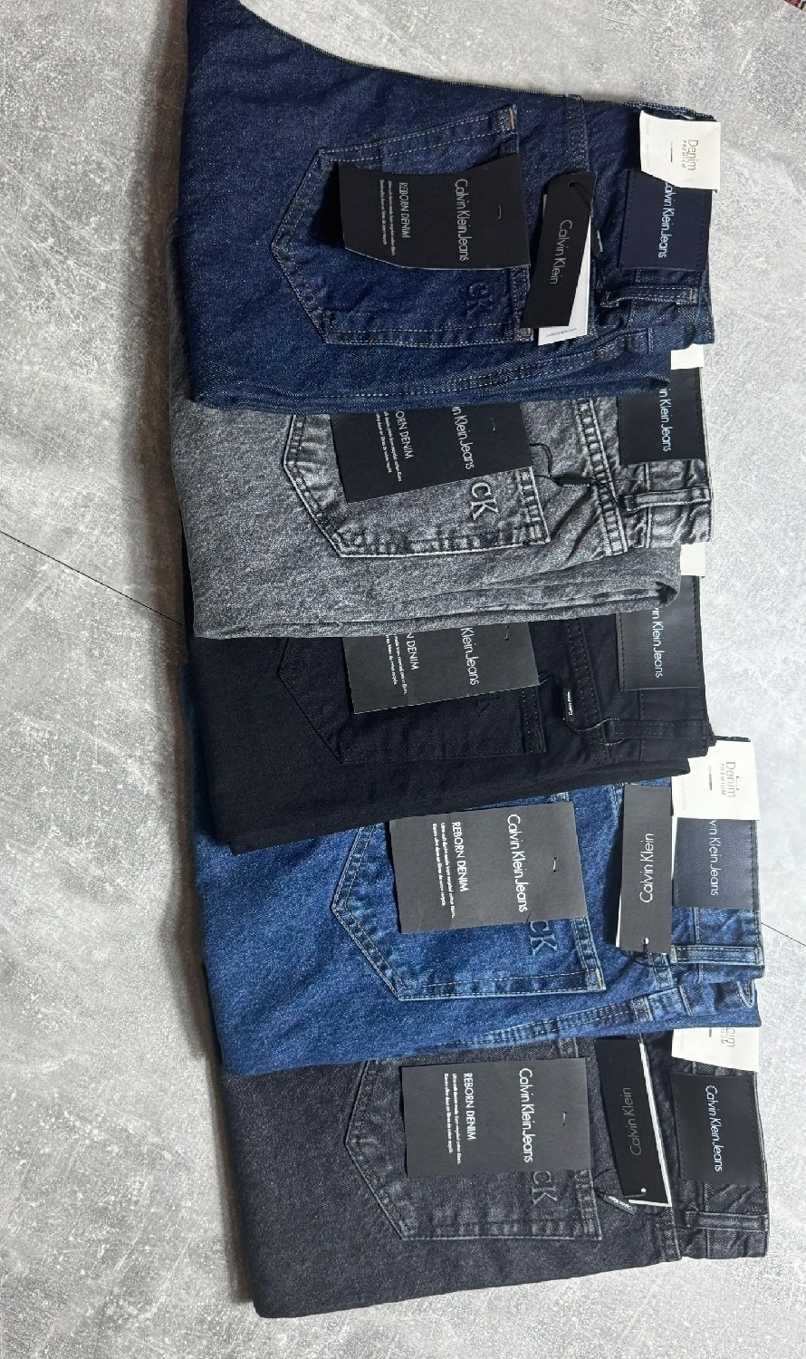 мужские джинсы,мужские светло-синие джинсы calvin klein,джинсы для мужчин,джинсы мужские прямые,джинсы мужские оригинальные calvin klein