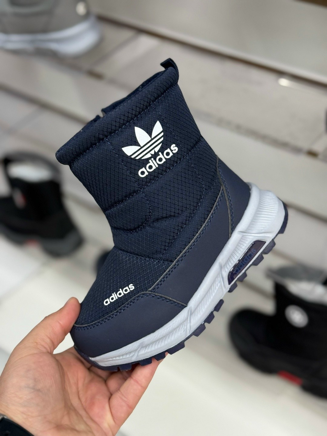 дутики adidas,дутики адидас,,зимние сапоги adidas,детские дутики