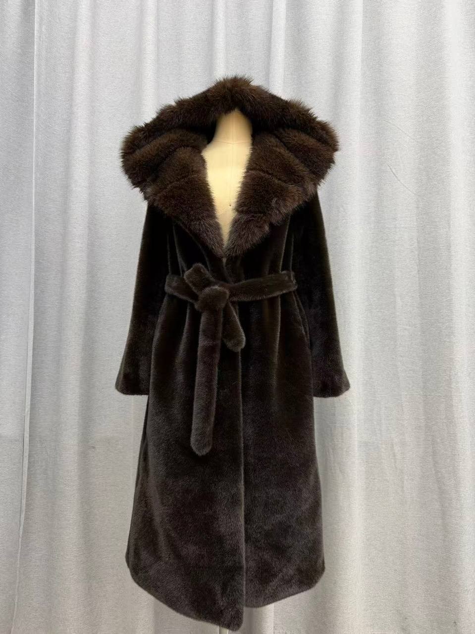 роскошная норковая шуба в шикарном мехе black nafa с капюшоном из соболя,шуба норковая длинная,шуба норковая натуральная мари 105 см с капюшоном мехофф,норковая шуба,женская шуба