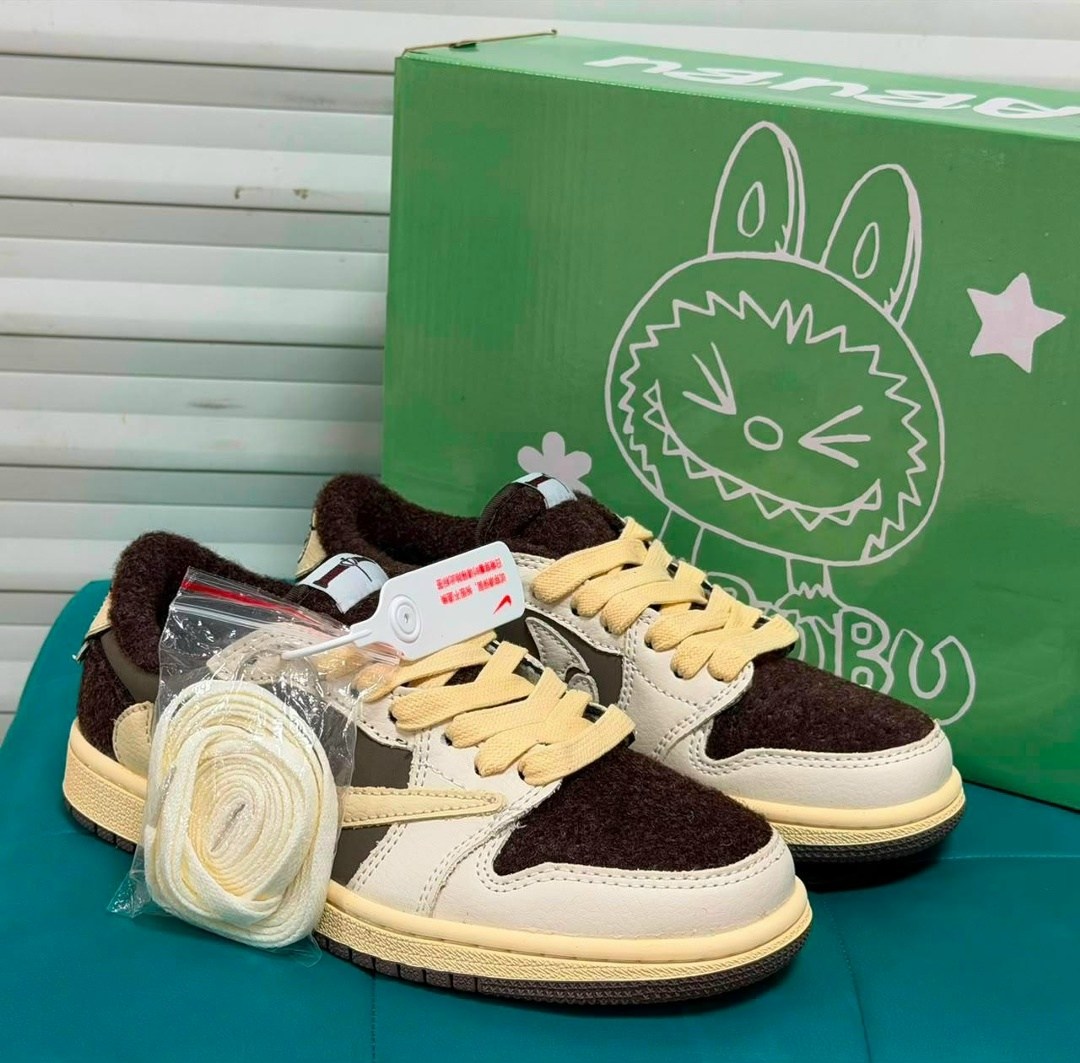 кроссовки air jordan 1 low x travis scott 'shy pink' unisex,кроссовки nike air jordan 1 low x travis scott x labubu,nike air jordan 1 low travis scott,кроссовки nike air jordan 1 low travis scott x la