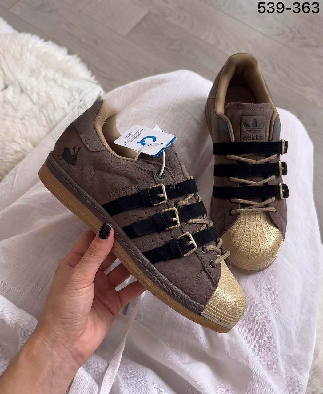 кроссовки adidas superstar,кроссовки кеды superstar rabbit hole fashionstep 215902270,кроссовки adidas superstar rabbit hole brown,кроссовки adidas superstar peri shoes,