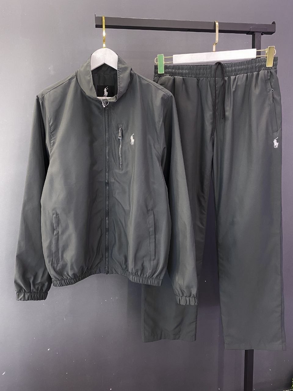 спортивный костюм brunello cucinelli,спортивный костюм,спортивный костюм мужской,спортивный костюм stefano ricci,спортивный костюм fonz ferroni