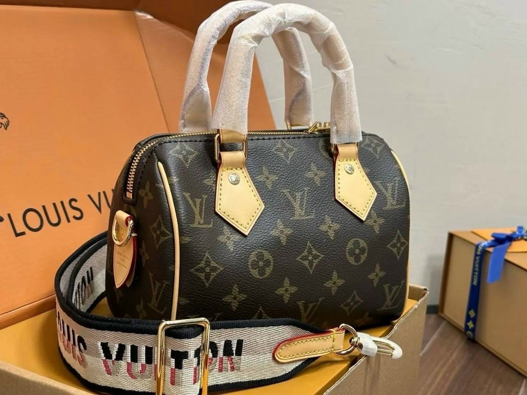 louis vuitton сумка,louis vuitton женская сумка,сумка луи виттон коробка,сумка луи виттон альма,сумка louis vuitton speedy 30