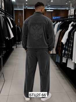 Костюм