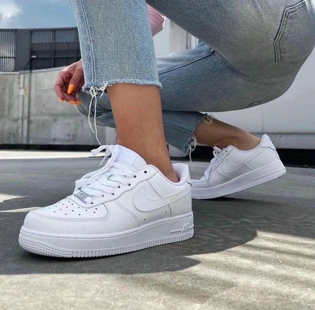кросcовки nike air force 1,nike air force 1 low white,женские кроссовки nike air force 1 low white,кроссовки nike женские,кроссовки белые nike air force 1