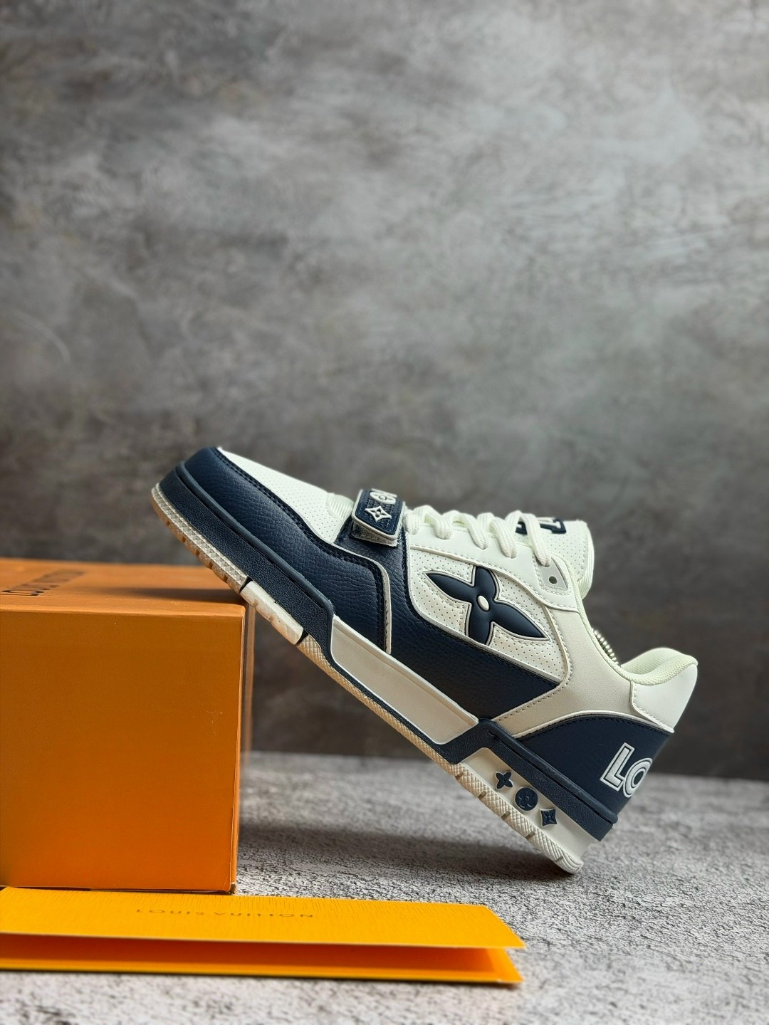 кроссовки louis vuitton,кроссовки louis vuitton trainer,кроссовки,луи виттон кроссовки,кроссовки louis vuitton louis vuitton кроссовки