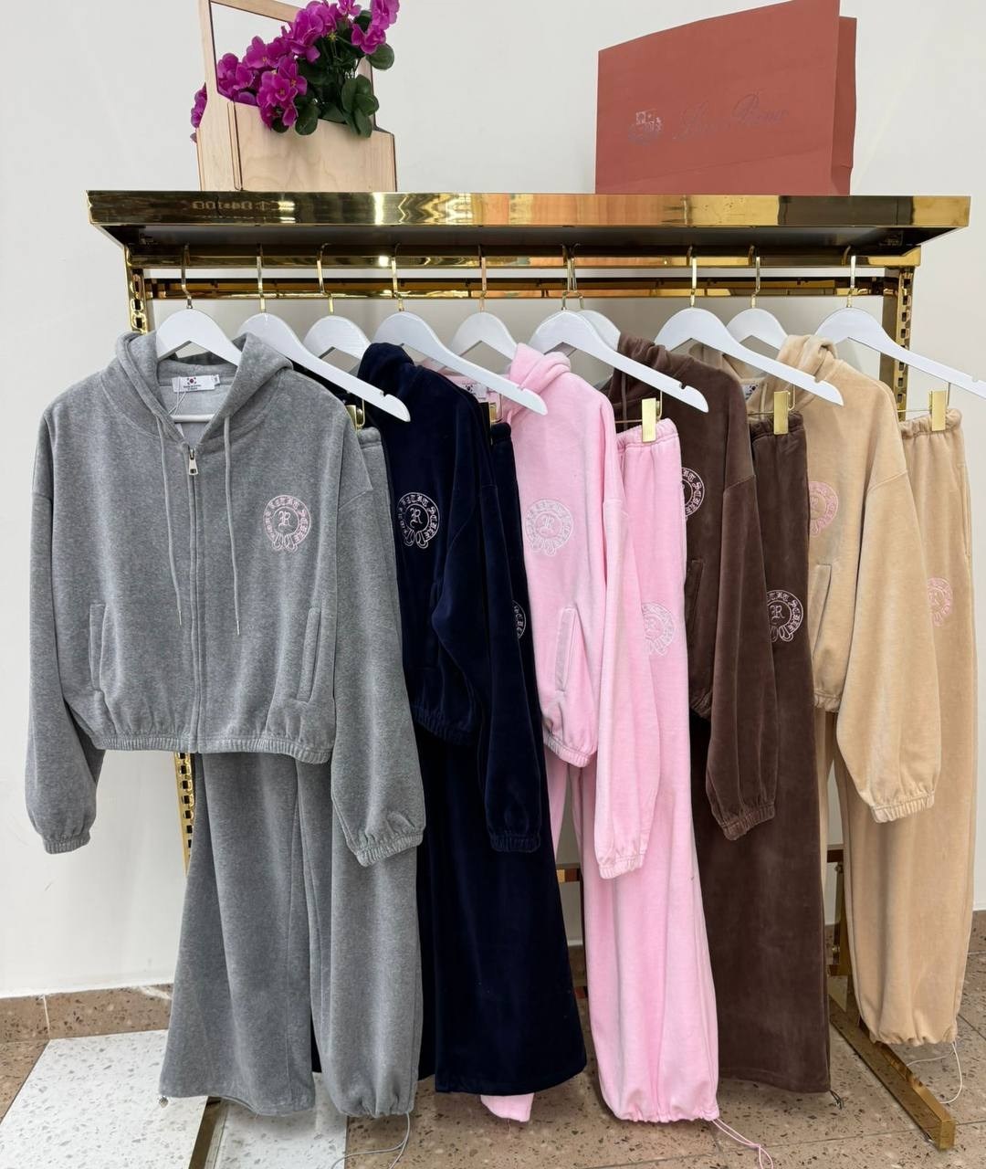 juicy couture velour tracksuit pink,велюровый спортивная костюм,спортивный костюм женский,велюровые костюмы,juicy couture velour tracksuit in rose pink size s