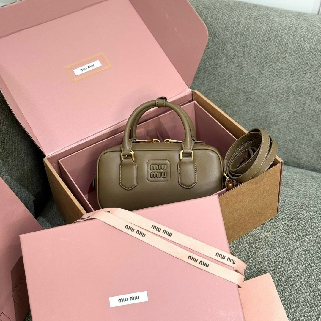 сумка miu miu женская,сумка miu miu,сумка,сумка женская miu miu кожаная люкс,сумка миу миу