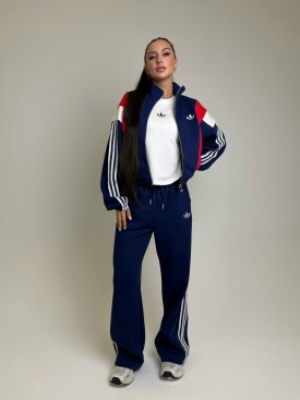 Костюм