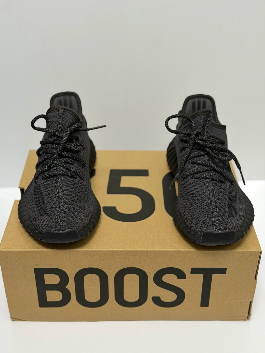 кроссовки адидас изи буст 350 оригинал,adidas yeezy boost 350 v 2,кроссовки adidas yeezy boost 350,adidas yeezy boost 350,кроссовки с технологией изи буст 350 (yeezy boost 350)