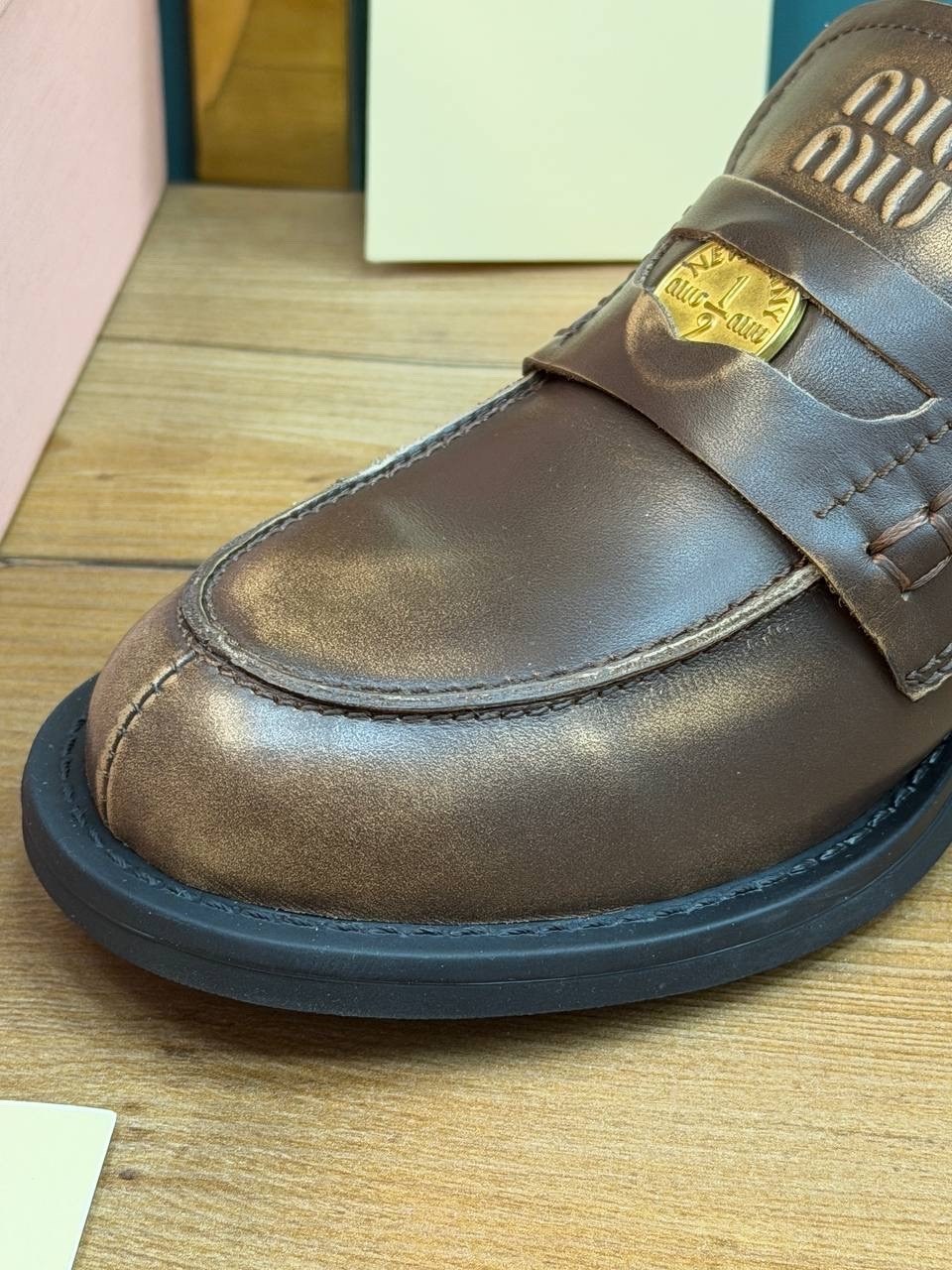 лоферы miu miu,,лоферы женские,лоферы миу миу,туфли miu miu кожаные лоферы