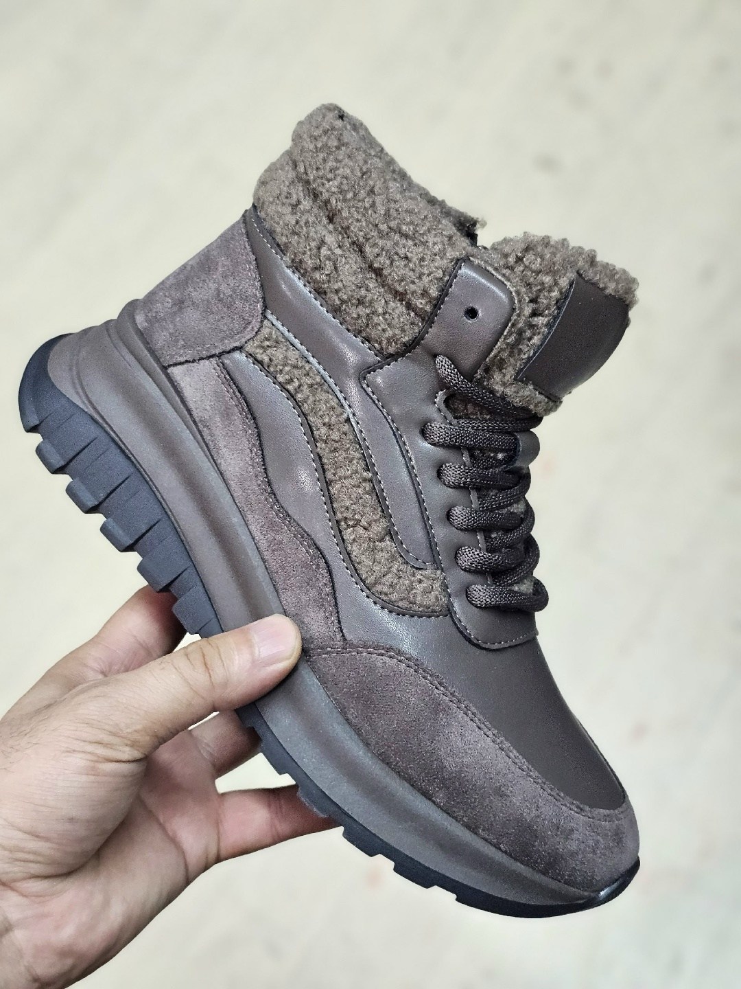 кроссовки женские зимние с мехом monkey shoes,кроссовки зимние женские,зимние кроссовки,,зимние кроссовки женские с мехом