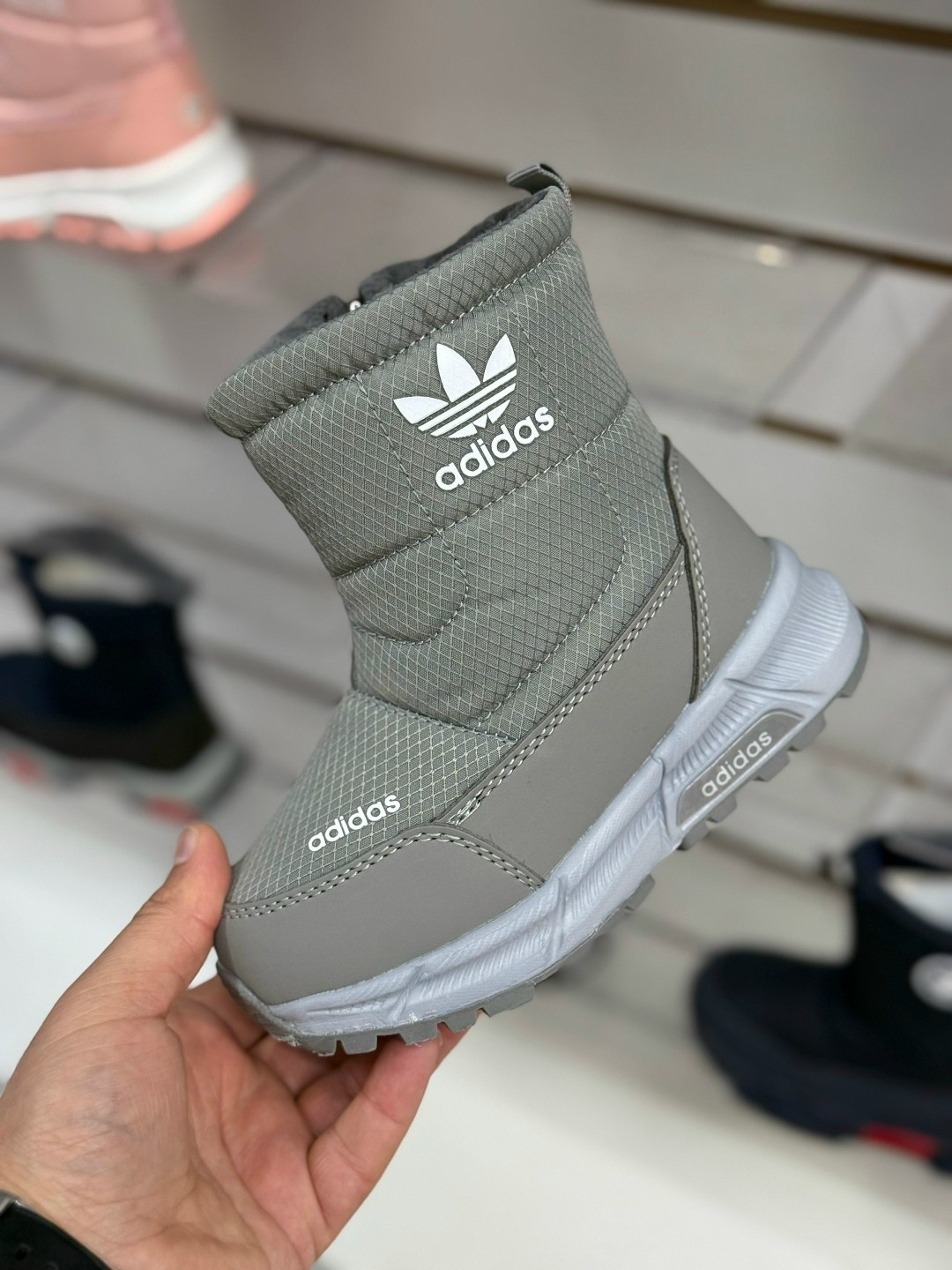 дутики adidas,дутики адидас,,зимние сапоги adidas,детские дутики