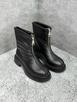 Ботинки