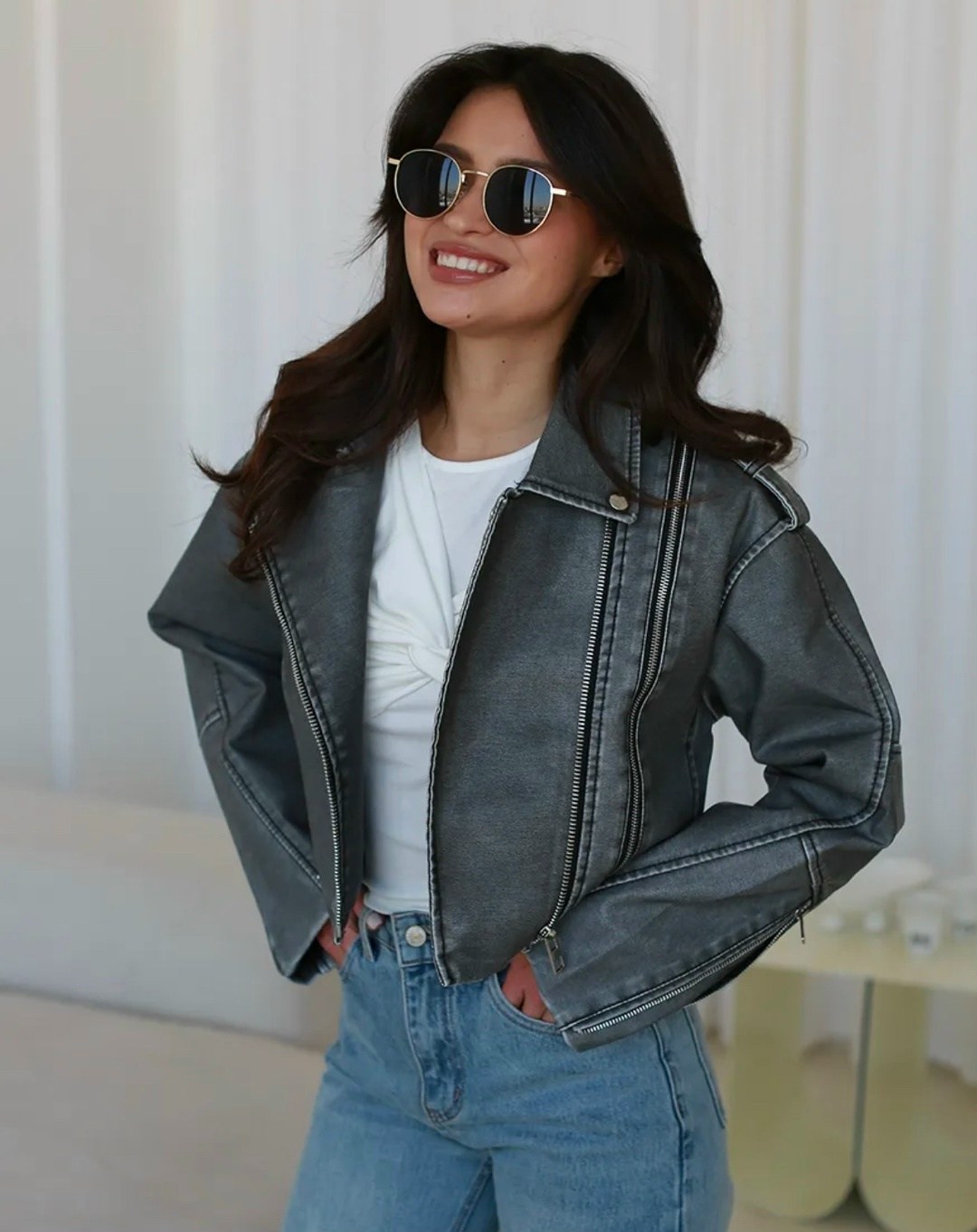 косуха винтажная куртка кожаная oversize серая monyken,косуха винтажная кожаная куртка серая оверсайз mony,косуха винтажная оверсайз кожаная куртка серая,женская демисезонная кожаная куртка-косуха ове
