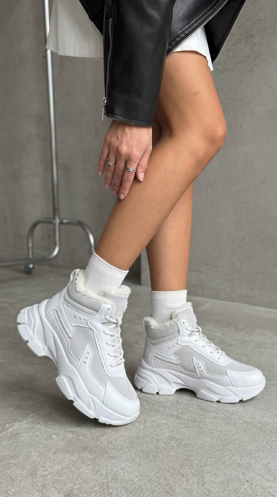 кроссовки женские с мехом зимние ela shoes цвет белый,кроссовки зимние с мехом на толстой подошве ovvo цвет белый,женские зимние кроссовки,кроссовки женские с мехом зимние,кроссовки женские с мехом зи