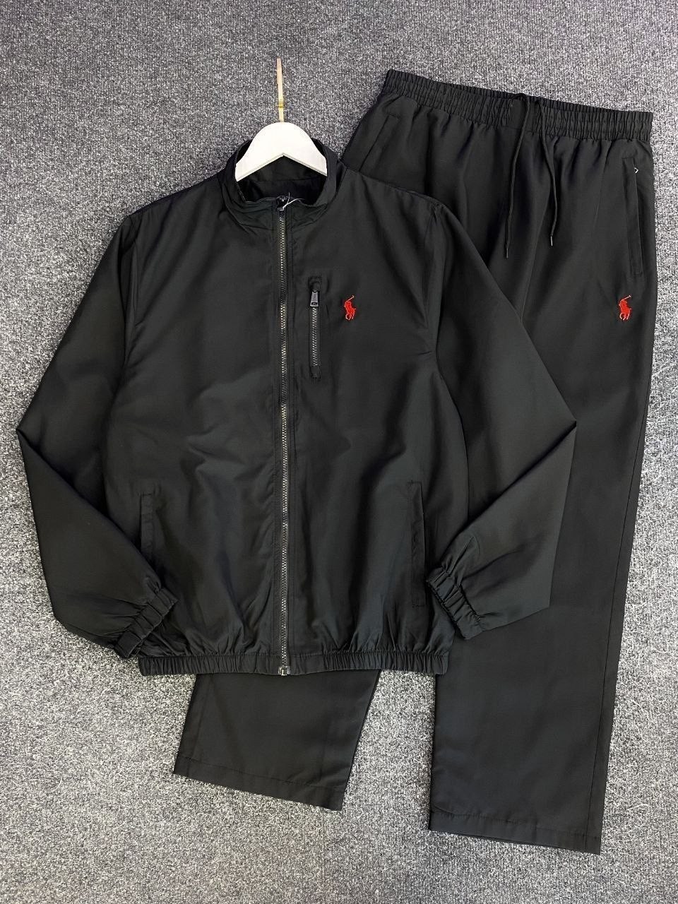 спортивный костюм brunello cucinelli,спортивный костюм,спортивный костюм мужской,спортивный костюм stefano ricci,спортивный костюм fonz ferroni
