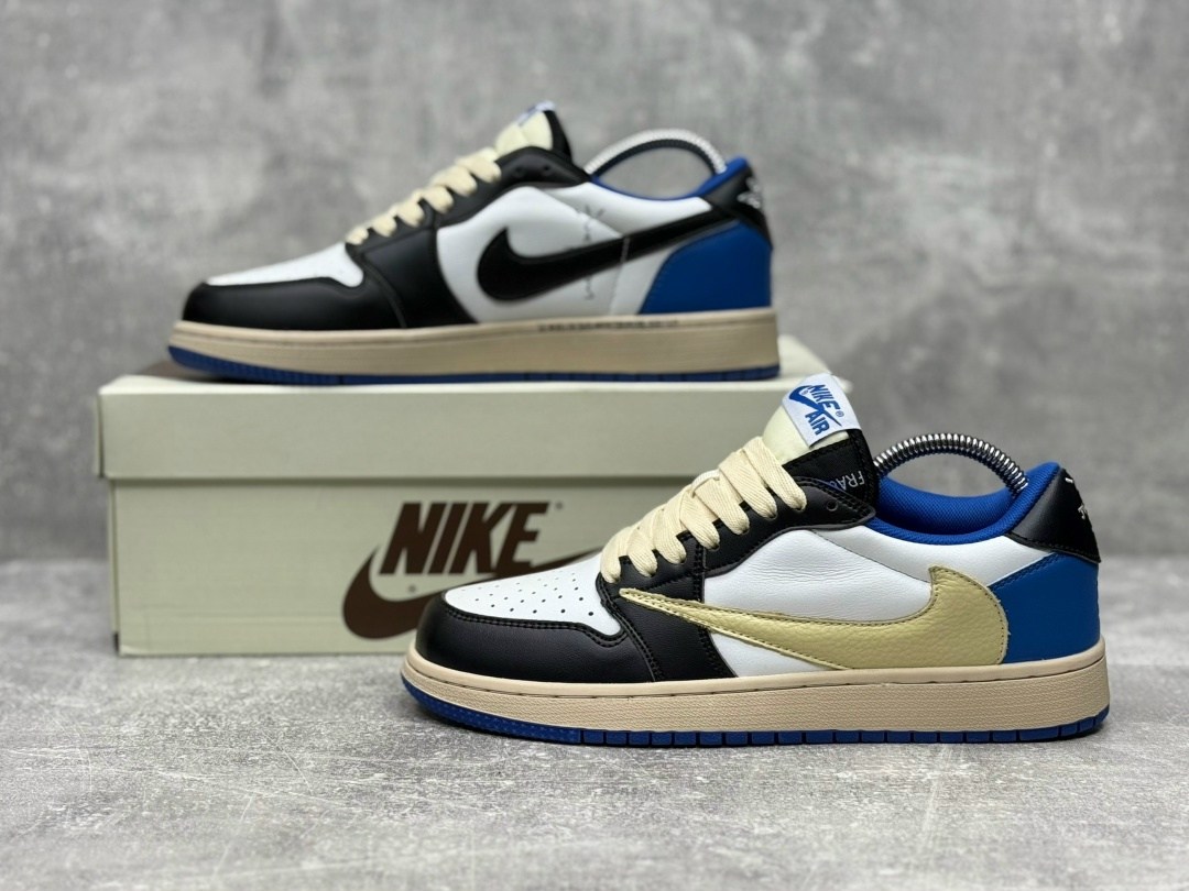 nike air jordan 1 low travis scott,air jordan 1 low travis scott,nike air jordan 1 low travis scott x fragment,кроссовки nike air jordan 1 low & travis scott,nike x travis scott air jordan 1 low