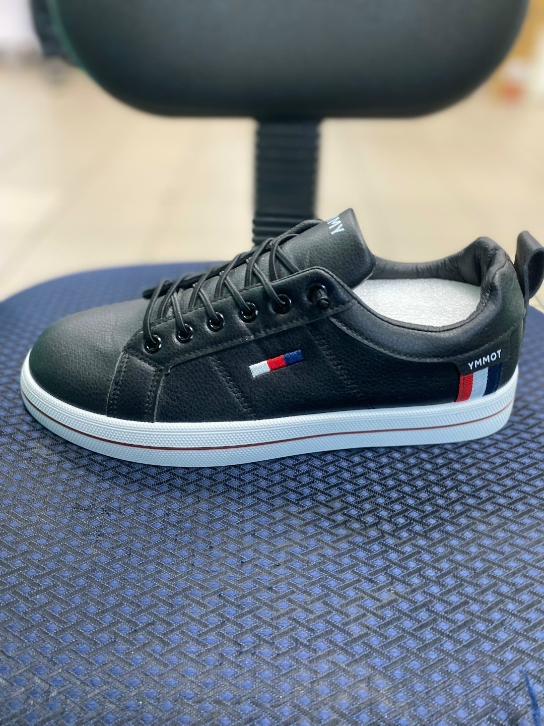кроссовки tommy hilfiger,,мужские кроссовки tommy hilfiger,кеды tommy hilfiger,мужской кроссовки