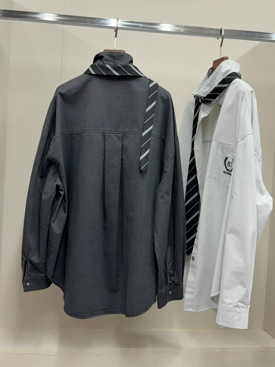 рубашка женская,рубашка джинсовая оверсайз,женская джинсовая куртка,куртка джинсовая,рубашка серая