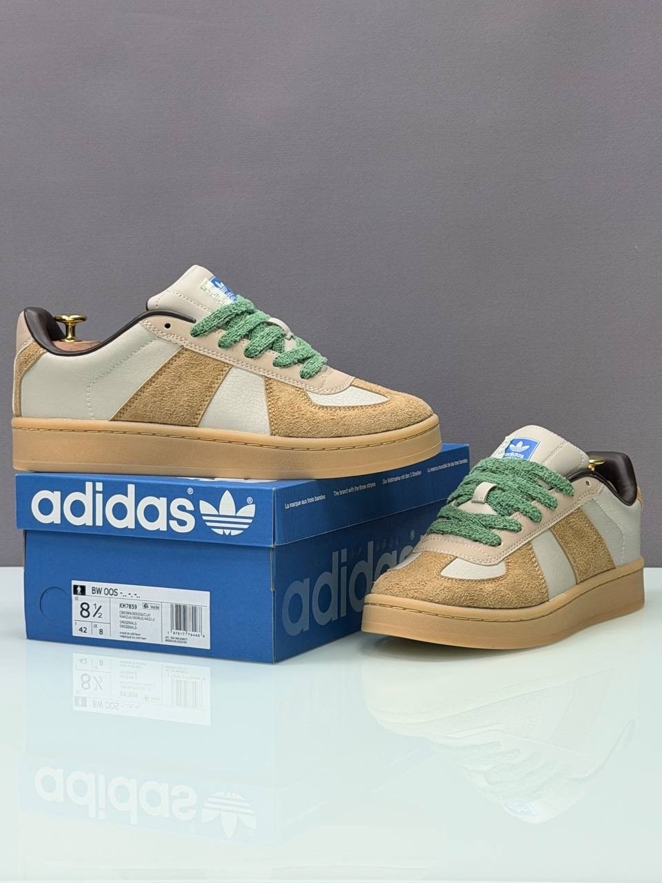 ,кроссовки adidas,женские кроссовки,брендовые кроссовки,мужские и женские кроссовки