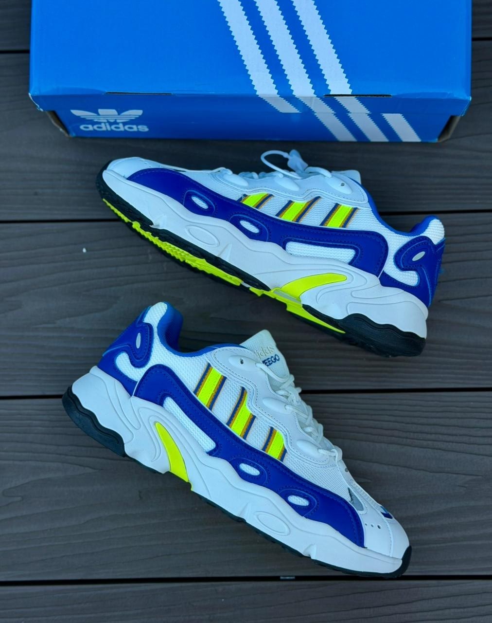 кроссовки adidas ozweego,кроссовки adidas,кроссовки мужские adidas ozweego,кроссовки,кроссовки ozweego