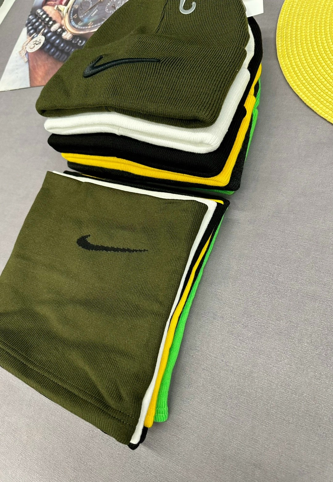 шапка и снуд,шапка со снудом мужская,шапка со снудом nike,комплект шапка и снуд,комплект шапка со снудом