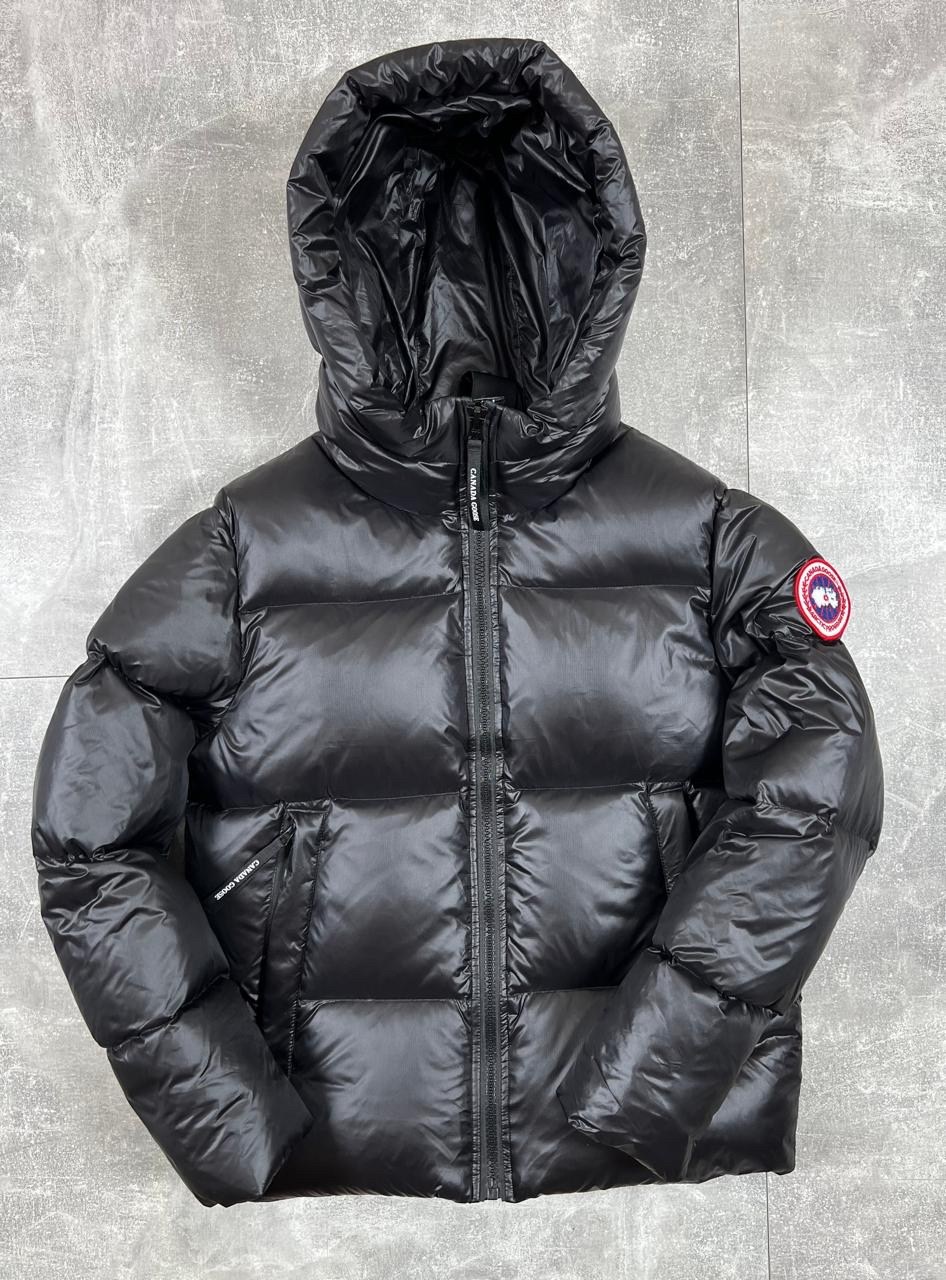 пуховик crofton с капюшоном canada goose черный,пуховик crofton canada goose,canada goose черный полиамидовый пуховик,canada goose черный полиамидовый пуховик для мужчин,куртка зимняя canada goose