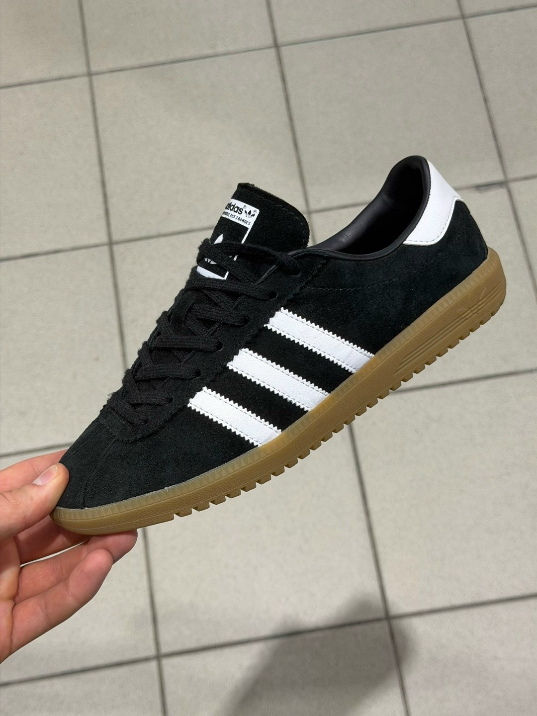 адидас бермуда оригинал,,кроссовки adidas,кроссовки adidas original,кроссовки adidas bermuda