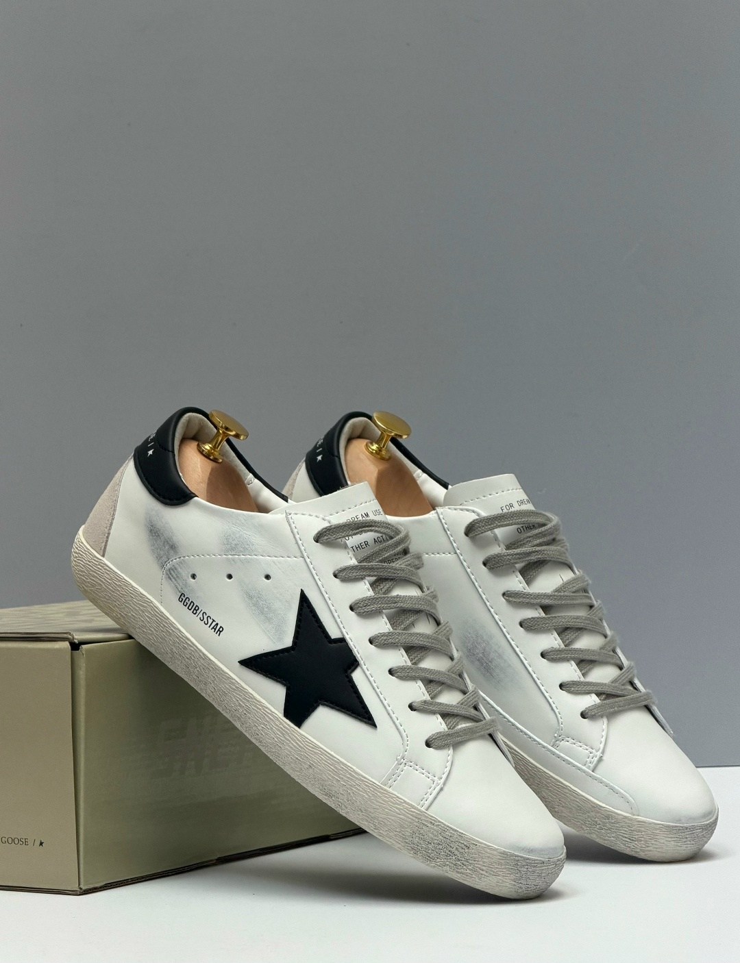 ,кроссовки golden goose,женские брендовые кроссовки кеды со звездой голден гус golden goose,кеды golden goose,кеды golden goose superstar