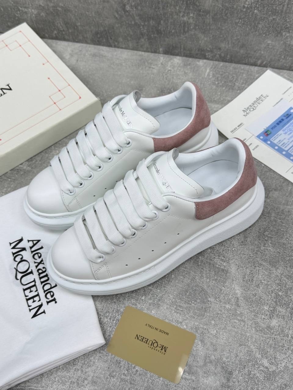 кроссовки alexander mcqueen,alexander mcqueen кроссовки женские,кроссовки alexander mcqueen белые,alexander mcqueen кеды,кроссовки александр маккуин женские