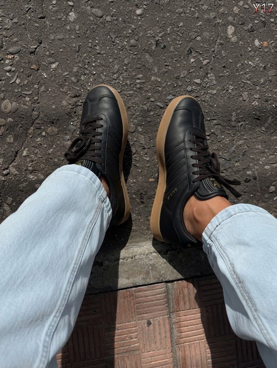 мужские кроссовки adidas gazelle indoor,кроссовки adidas handball spezial,adidas gazelle черные,кроссовки adidas gazelle indoor,мужские кроссовки adidas gazelle