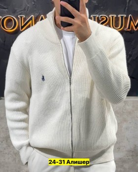 Свитер