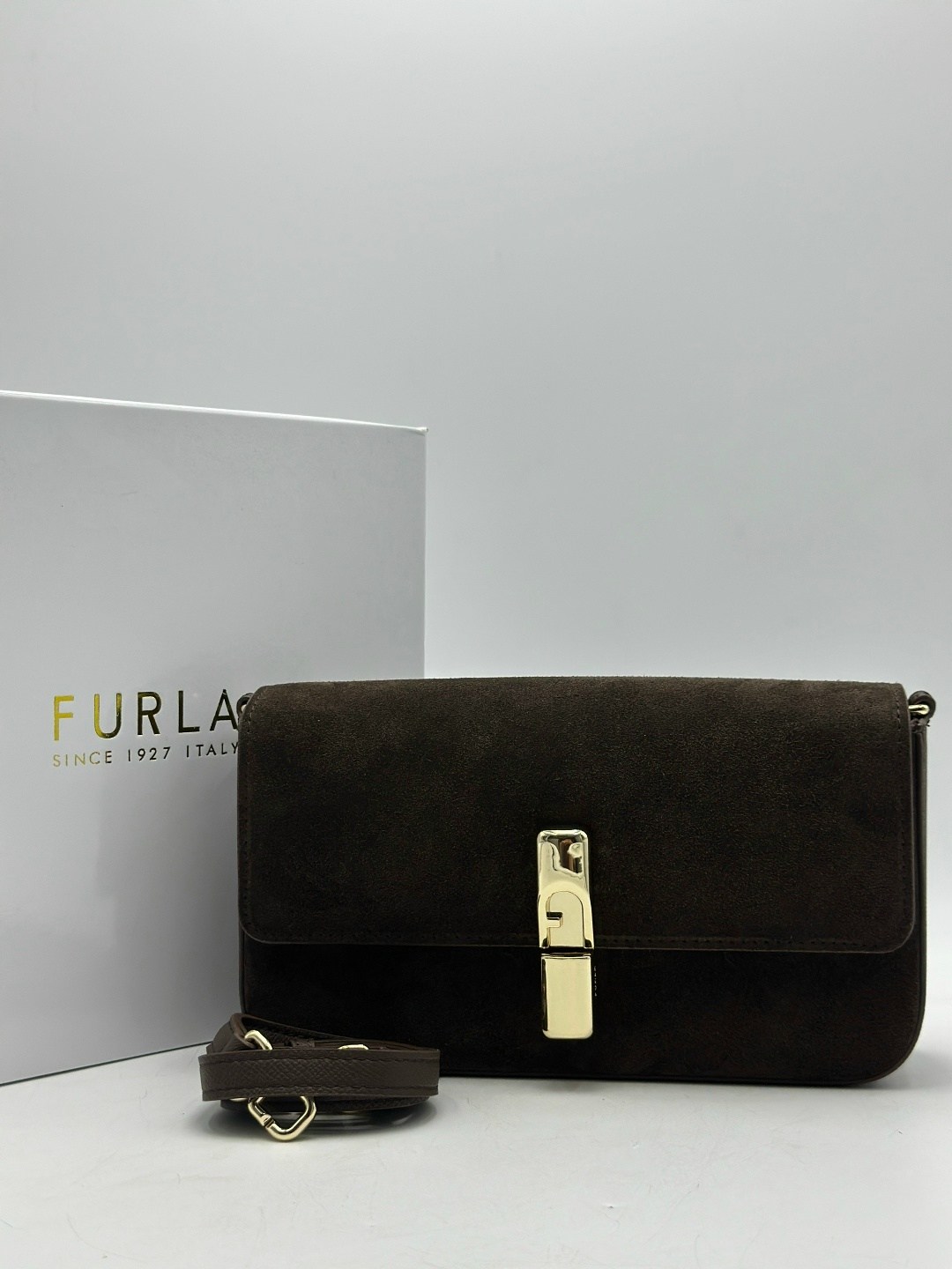 замшевая сумка,сумка женская furla,сумка коричневая замшевая,сумка,сумка из натуральной замши