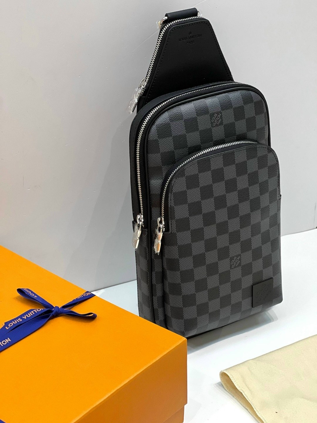 сумка louis vuitton мужская,louis vuitton сумка мужская через плечо,сумка через плечо louis vuitton,сумка louis vuitton,сумка louis vuitton avenue sling