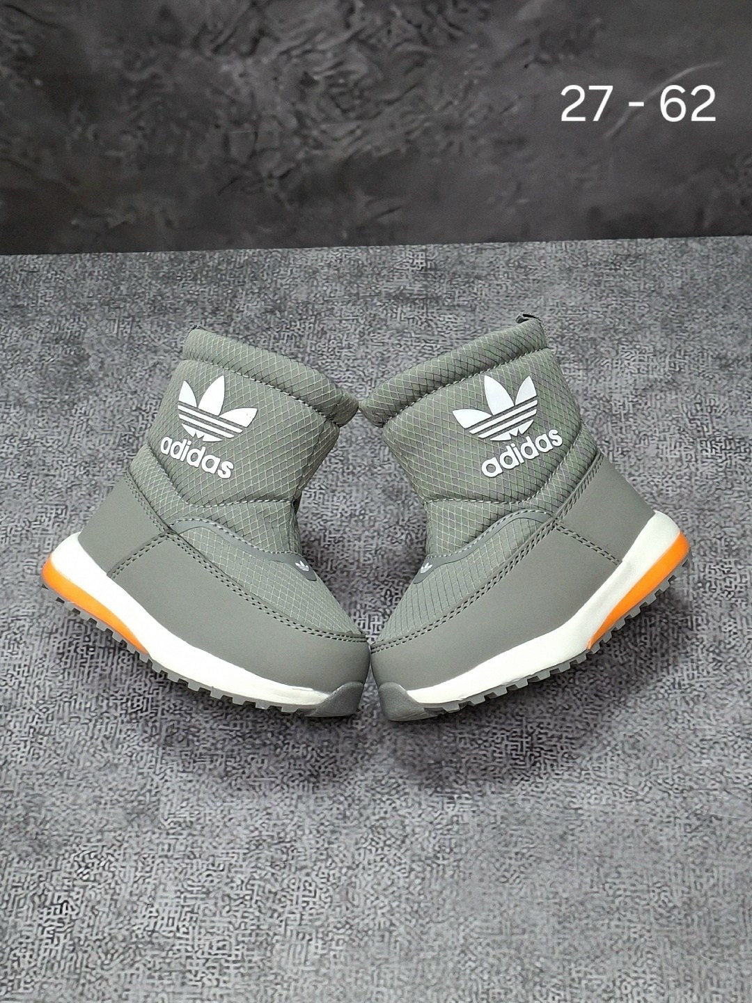 дутики adidas,зимние сапоги adidas,сапоги adidas,дутики адидас,детские дутики
