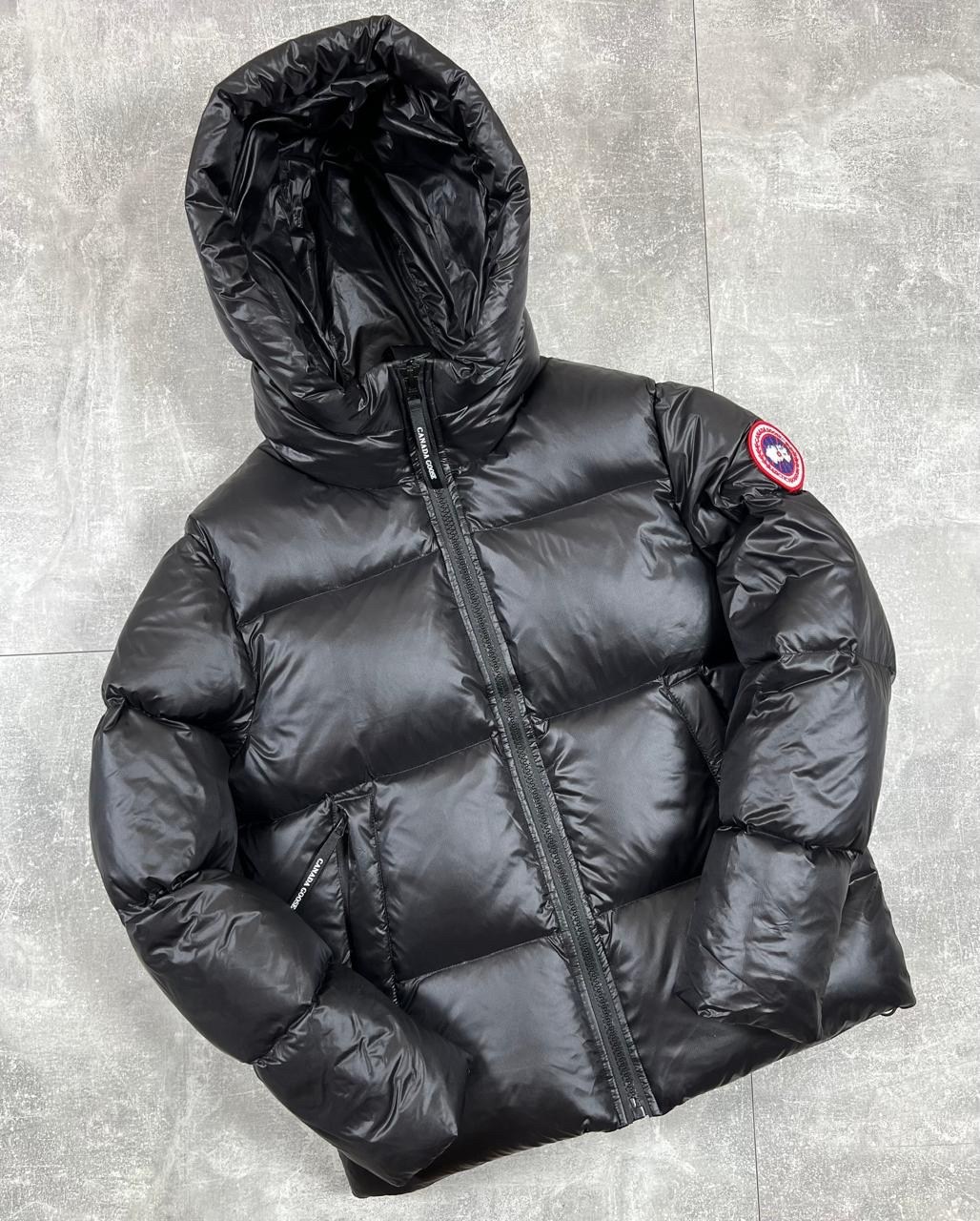 пуховик crofton с капюшоном canada goose черный,пуховик crofton canada goose,canada goose черный полиамидовый пуховик,canada goose черный полиамидовый пуховик для мужчин,куртка зимняя canada goose