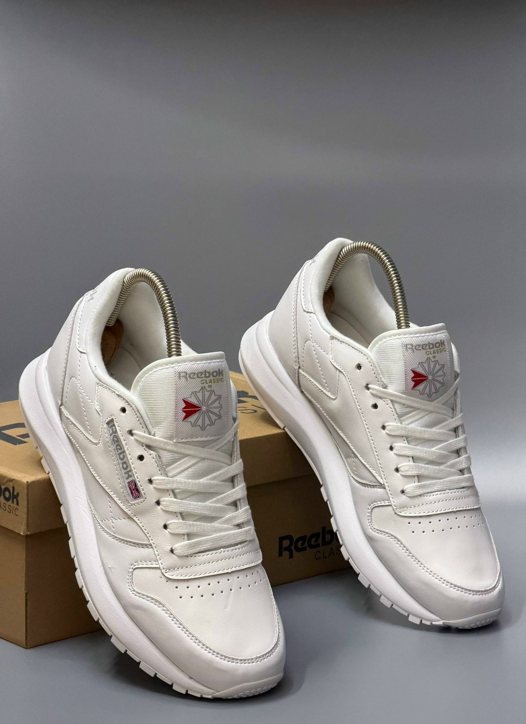 кроссовки reebok белые,кроссовки reebok classic,кроссовки reebok classic leather,женские кроссовки reebok classic leather,кроссовки reebok
