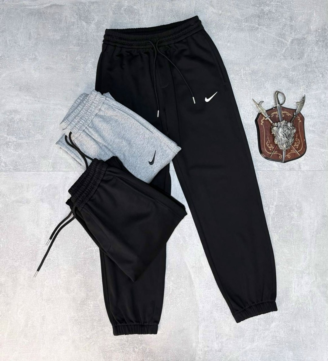 спортивные штаны nike,брюки спортивные nike,спортивные брюки,спортивные штаны серые,штаны спортивные мужские nike