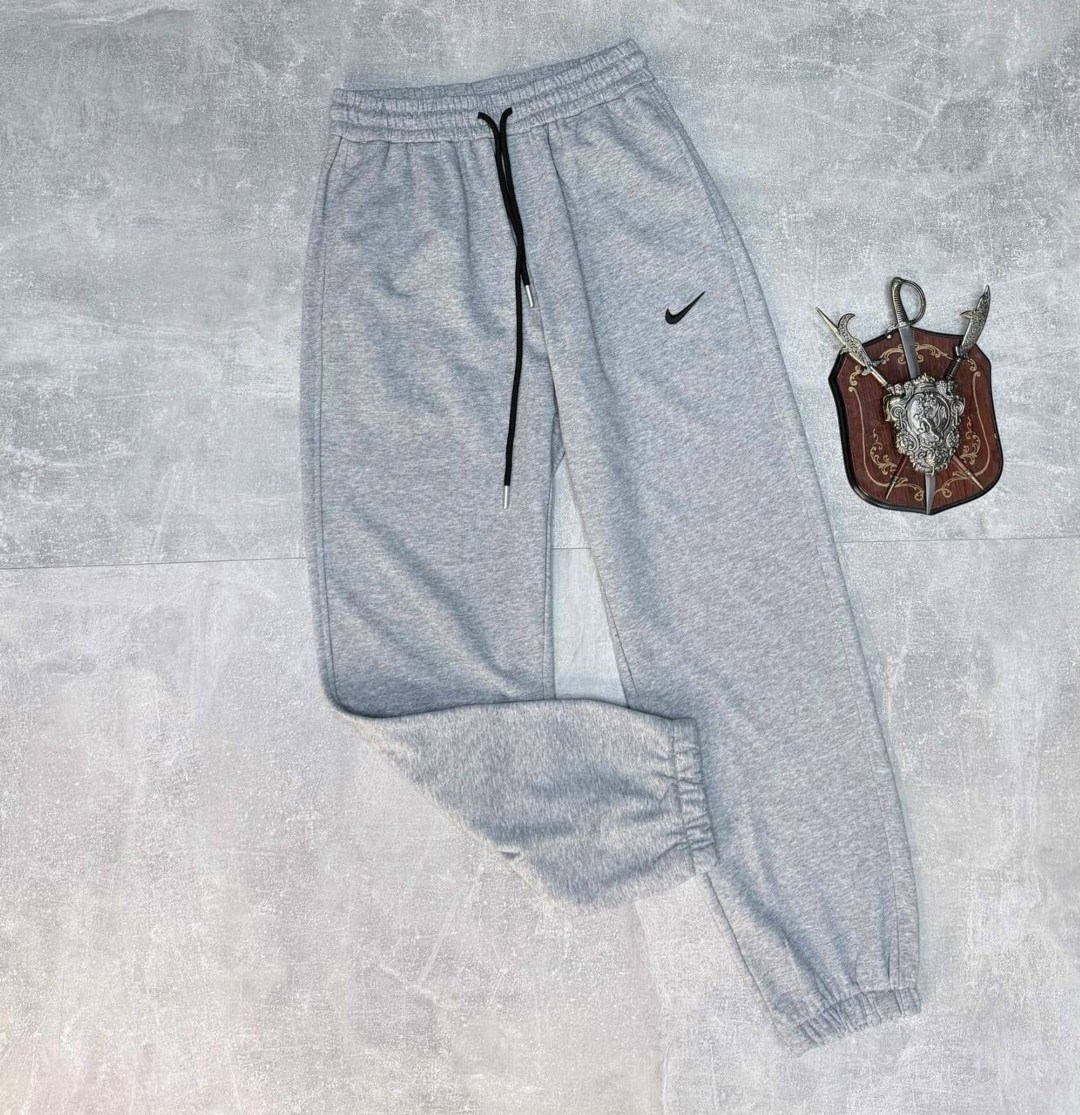 спортивные штаны nike,брюки спортивные nike,спортивные брюки,спортивные штаны серые,штаны спортивные мужские nike
